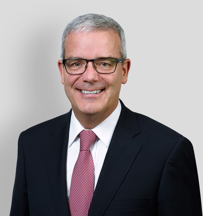 <hr></hr>John Murphy
<br>National Managing Partner
<br>BLG